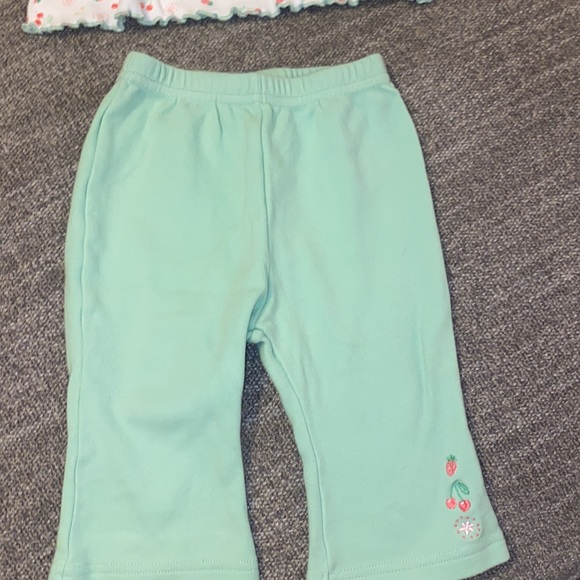 Carter’s Just One Year “fruits” outfit - 12 mo size - Picture 3 of 5